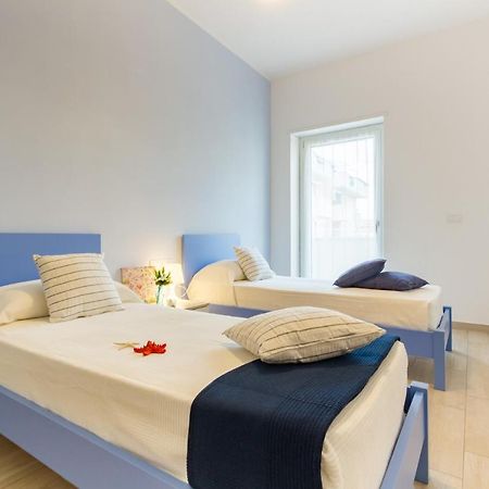 Apartamento Blu 2P - Palazzina Laura Myho Casa Tortoreto Exterior foto